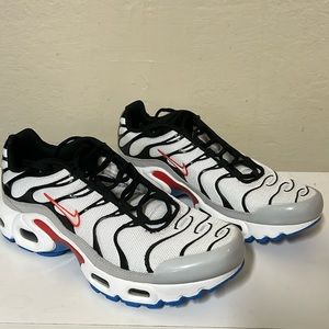 Nike Air Max Plus GS Shoes Sneakers Size Youth 7Y Mens 7 Womens 8.5 CD0609-109